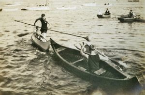 Canoe tilting