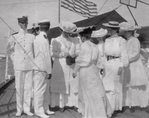 Jamestown "belles" on USS Kearsage