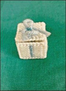 Needle point box