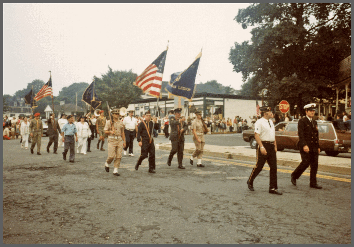 Bicentennial parade American Legion